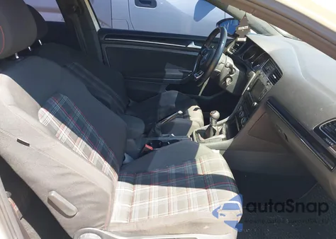 2015 Volkswagen Golf Gti 2.0T S 2-Door из США, поврежденный, VIN 3VWYT7AU5FM073873